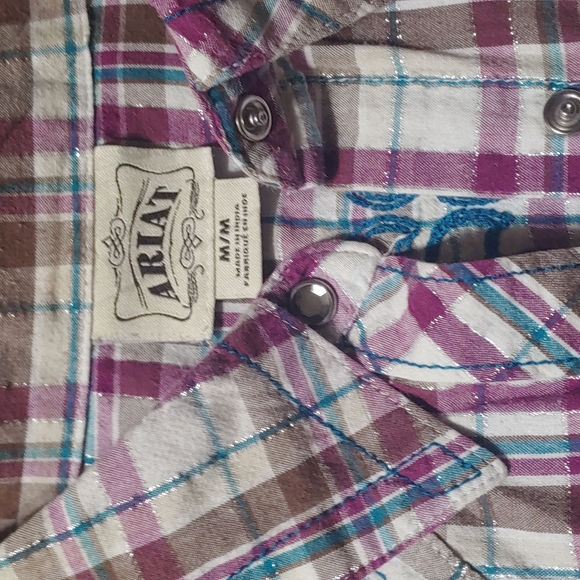 Amazing pearl snap shirt - Picture 2 of 3